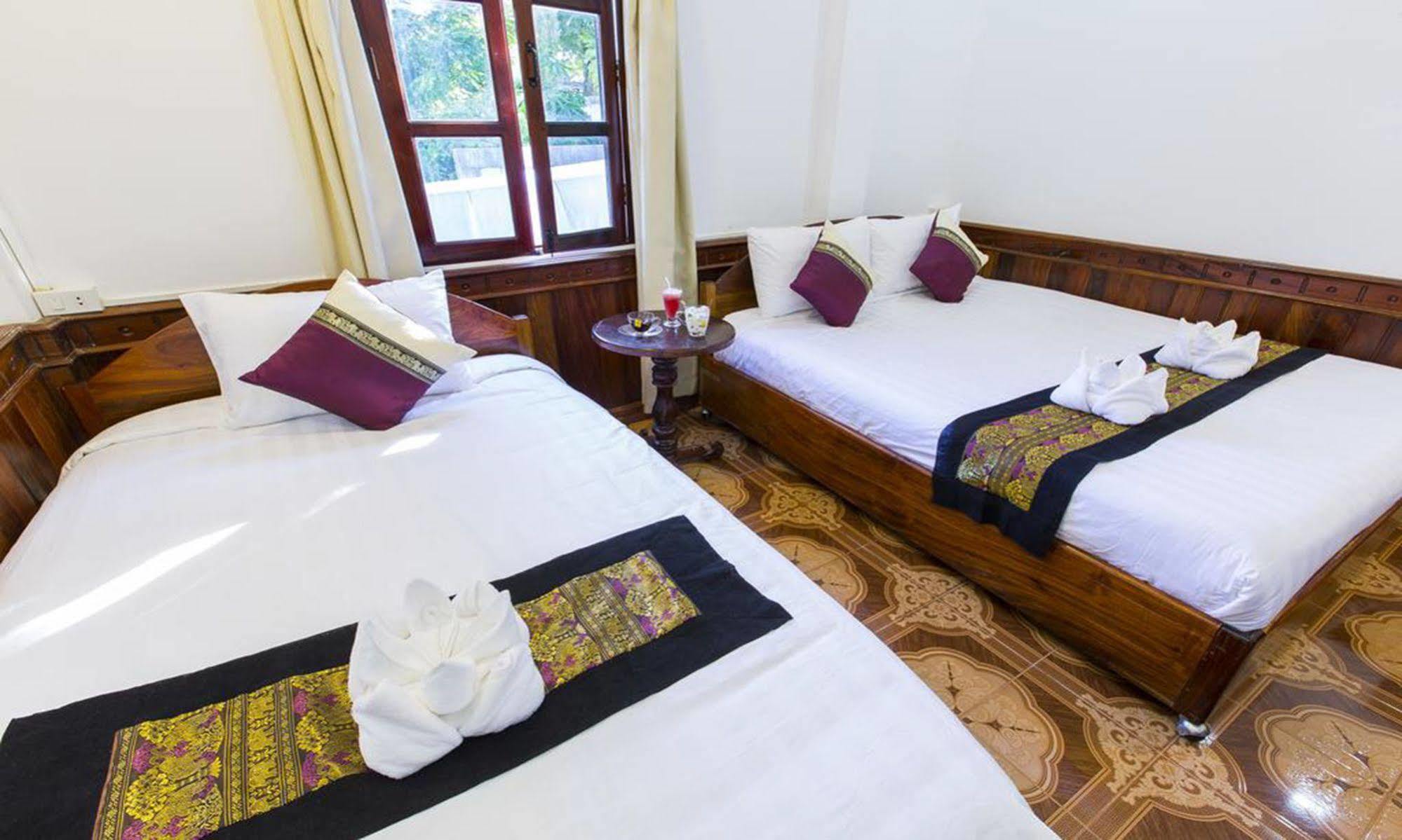 Moon'S House Hotel Luang Prabang Buitenkant foto