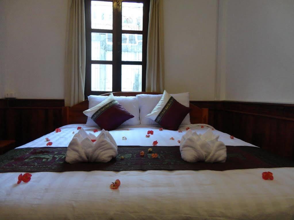 Moon'S House Hotel Luang Prabang Buitenkant foto